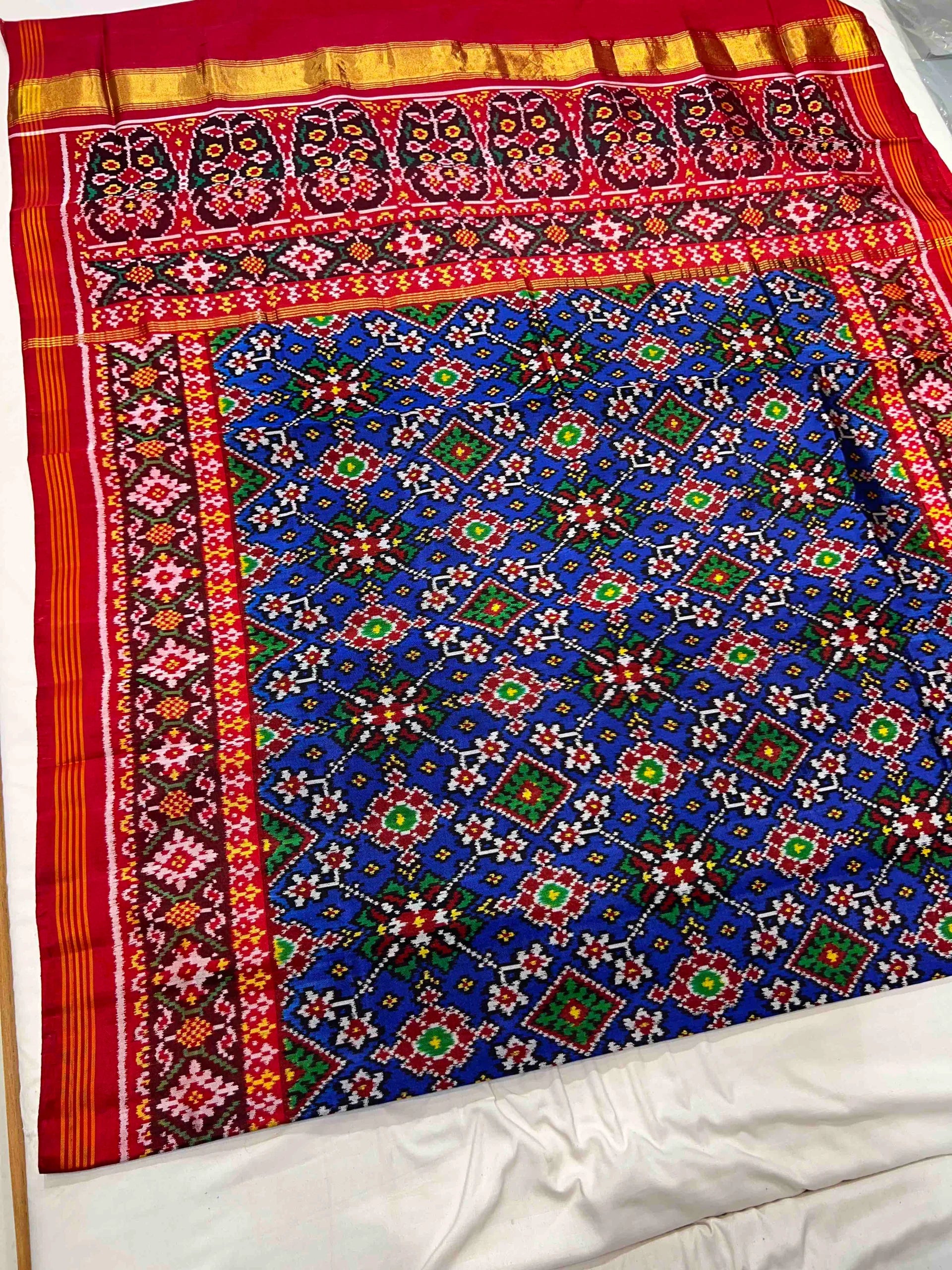 Blue Navratna Design Handwoven Patola Silk Saree Secondary image