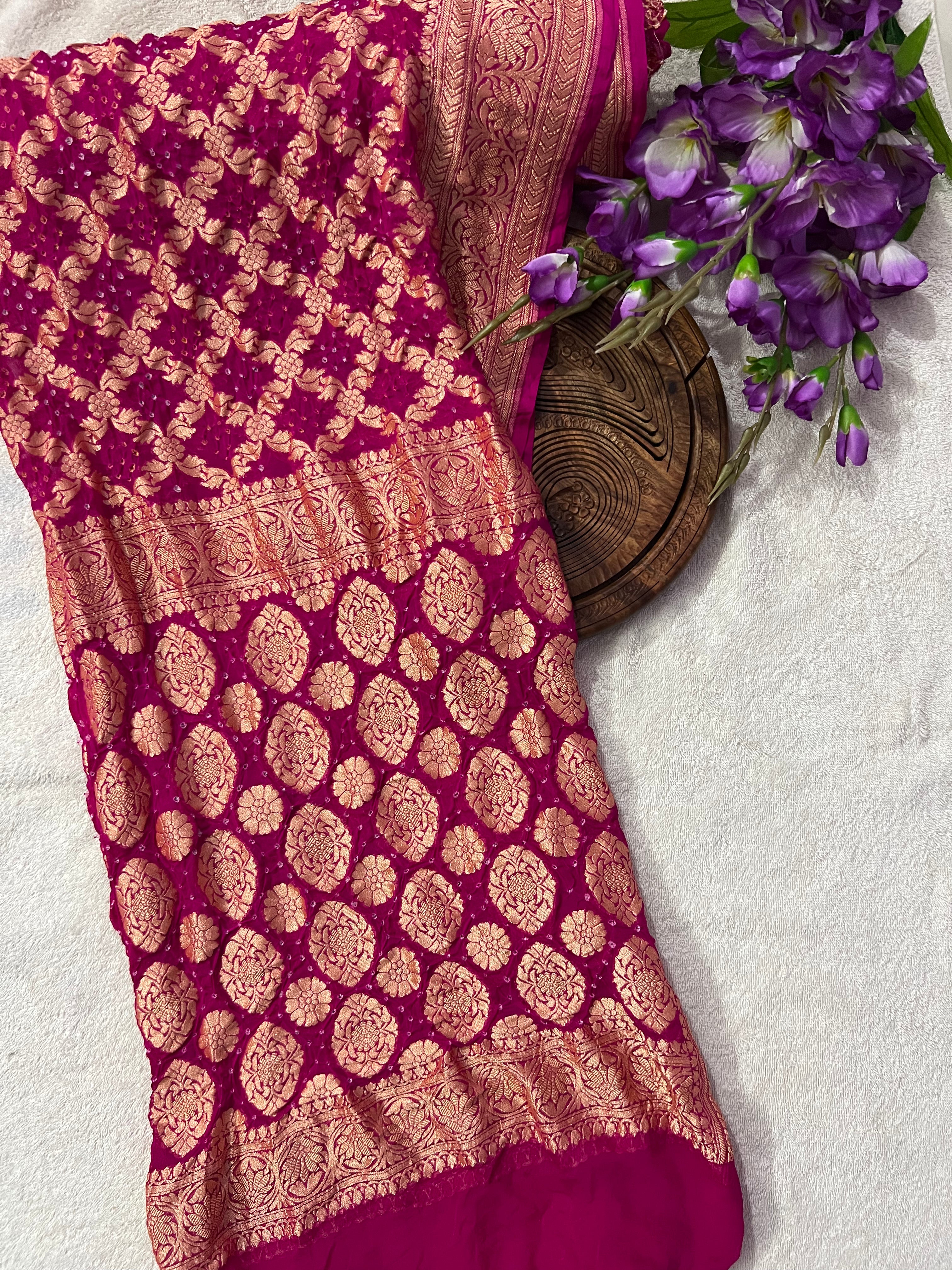 Georgette Bandhej Saree Main image