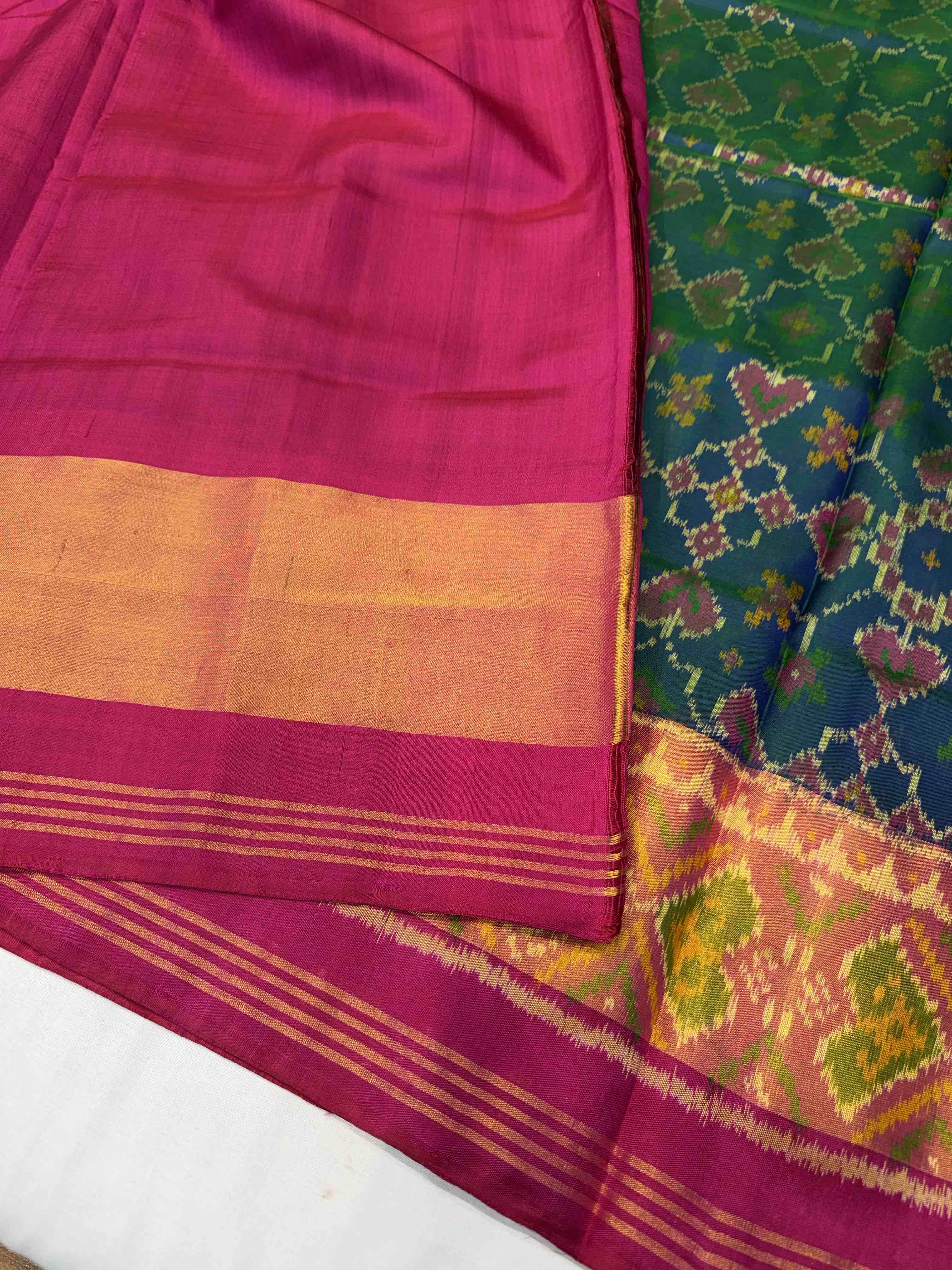 Navratna Manekcowk Tradition Design Handwoven Patola Silk Saree